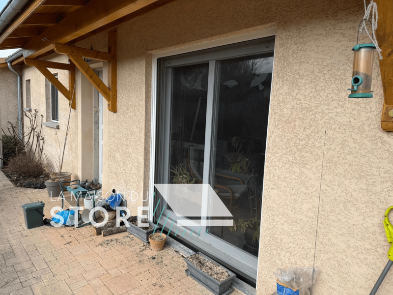 Vente et pose de moustiquaires à toile droite à Aouste-sur-Sye (26400), proche de Crest (26400)