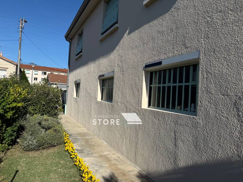 Pose de volets roulants Futurol, sur mesure, motorisé solaire à Bourg-lès-Valence (26500), proche de Valence (26000)