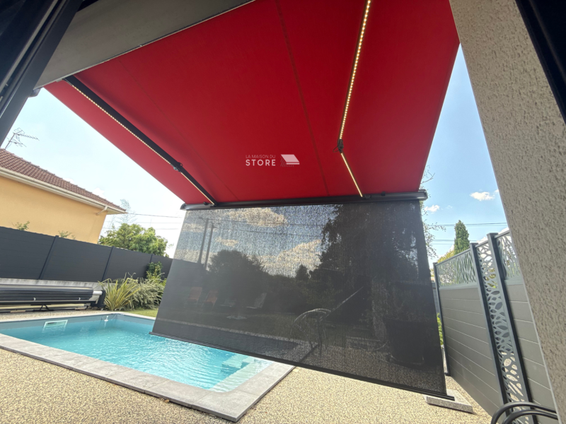 Pose de store coffre ON’X LUX VOLANT avec lambrequin déroulable – Élégance et confort à Chabeuil