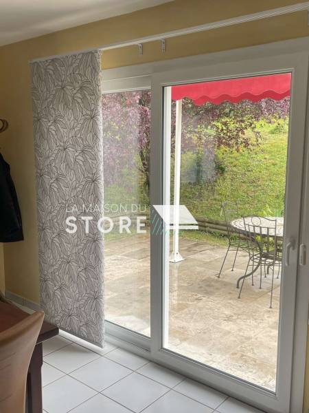 Panneaux japonais sur-mesure à motif situés à Privas (07000), proche de La Voulte-sur-Rhône (07800) 