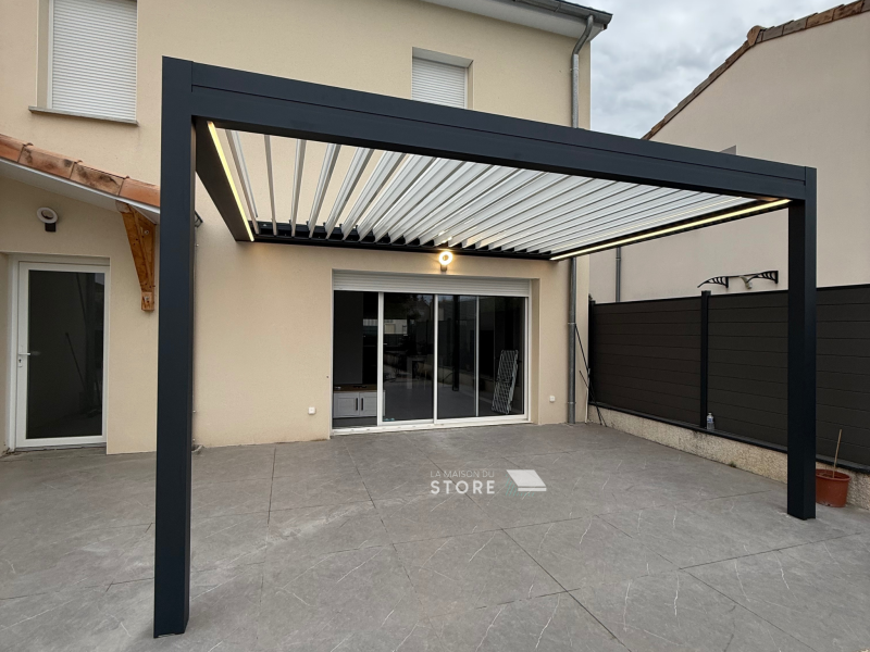 Pergola Bioclimatique haut de gamme sur mesure à SOYONS