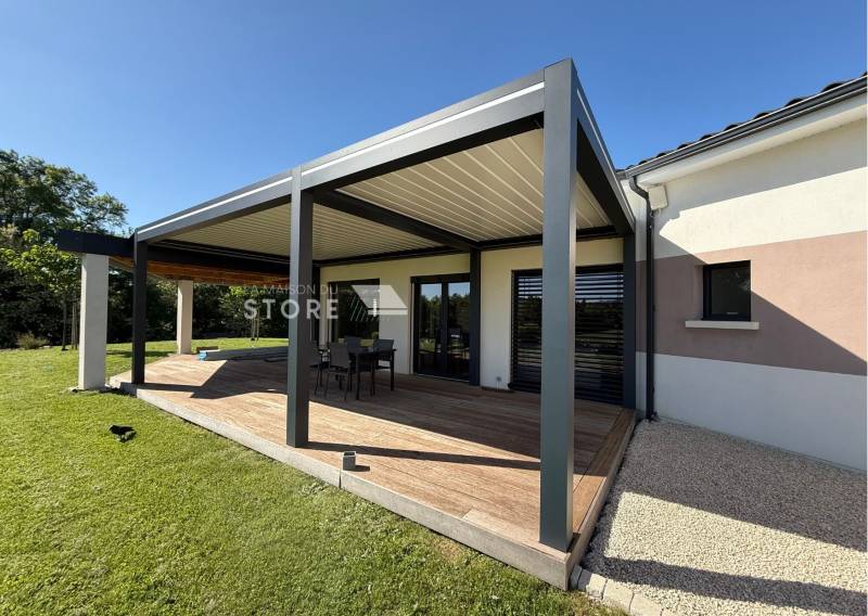 Installation d'une pergola bioclimatique à Aouste-sur-Sye (26400), proche de Livron-sur-Drôme (26250)