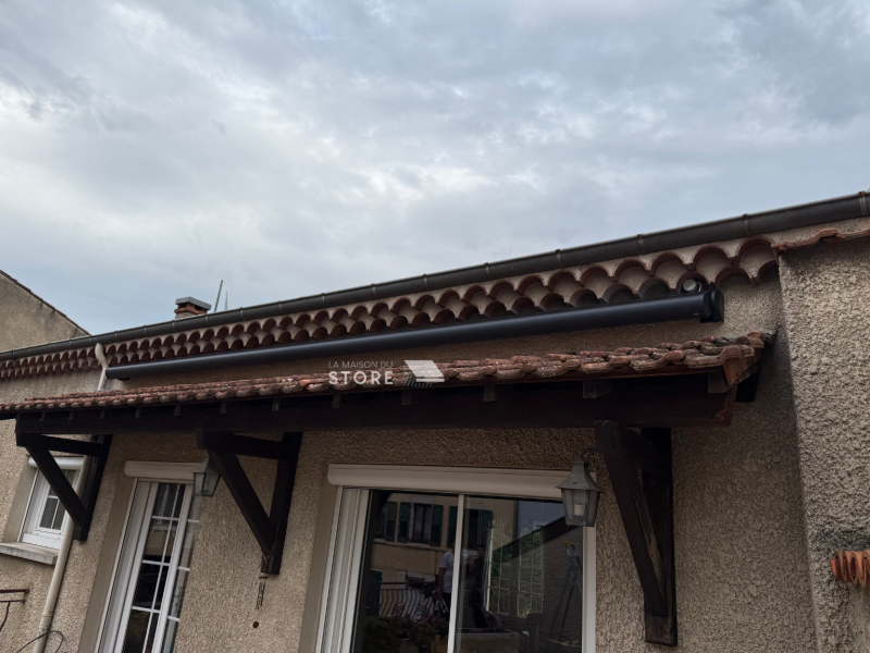 Store banne coffre en aluminium sur mesure à Saint-Péray 07130