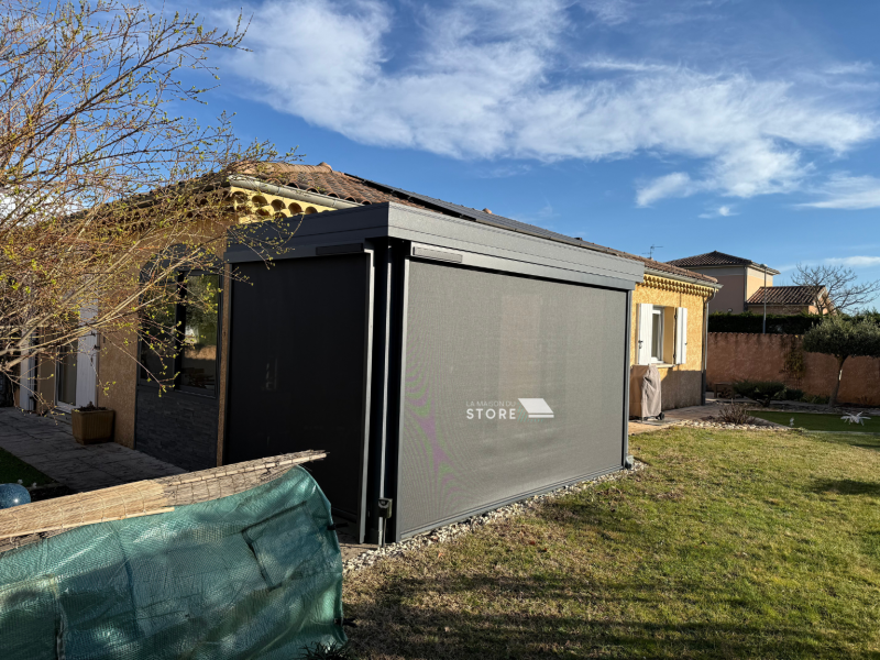 Installation de stores verticaux anti-chaleur en Drôme (26600)
