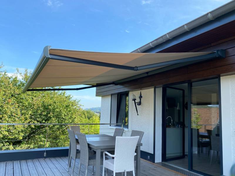 Le store banne coffre