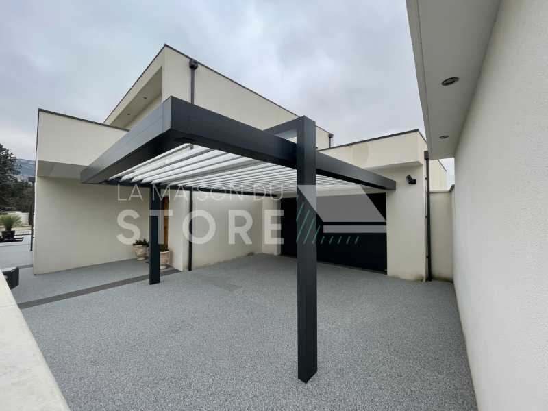 Installation d'une pergola bioclimatique à Guilherand-Granges 07500 proche de Valence 26000