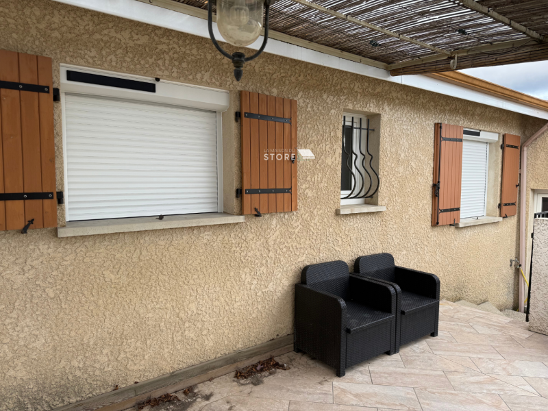 Volets roulants rénovation SUN’ROL en aluminium double paroi à Vernoux-en-Vivarais 07240