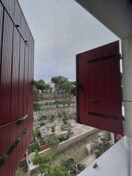 Moustiquaire pour fenêtre à Portes-Lès-Valence 26800