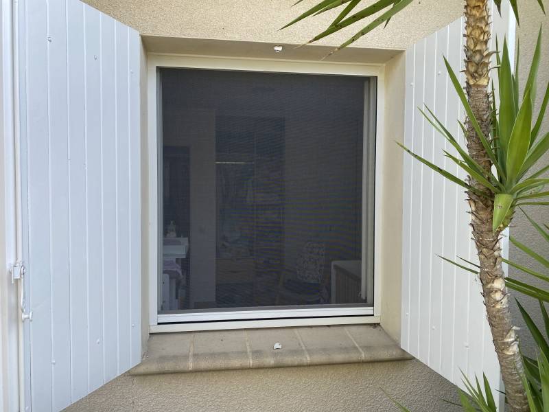 Moustiquaire pour fenêtres à La Roche-de-glun 26600 proche de Valence 26000