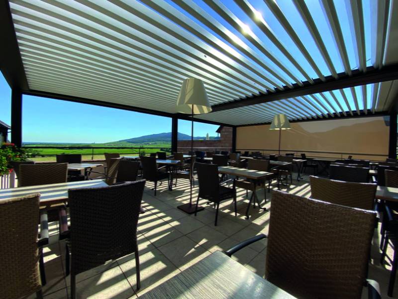 Pergola bioclimatique