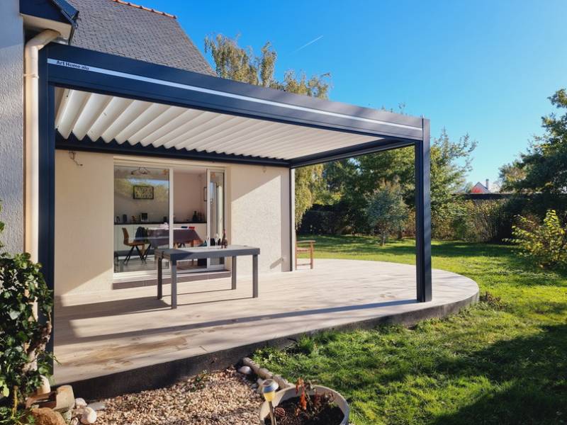 Pergola bioclimatique