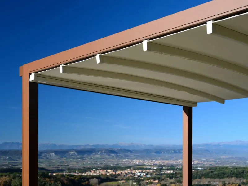 Pergola à toile enroulable/rétractable