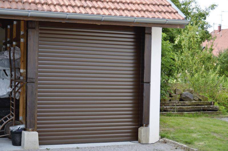 Porte de garage enroulable
